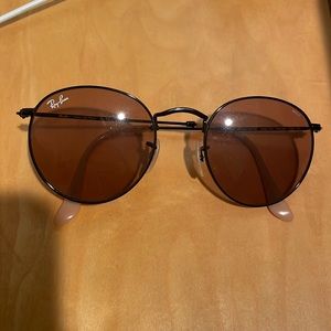 Ray-ban round sunglasses